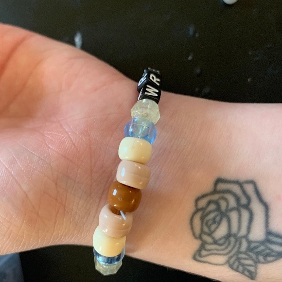 Black Veil Brides “Wretched and Divine” Inspired Bracelet - Picture 4 of 7